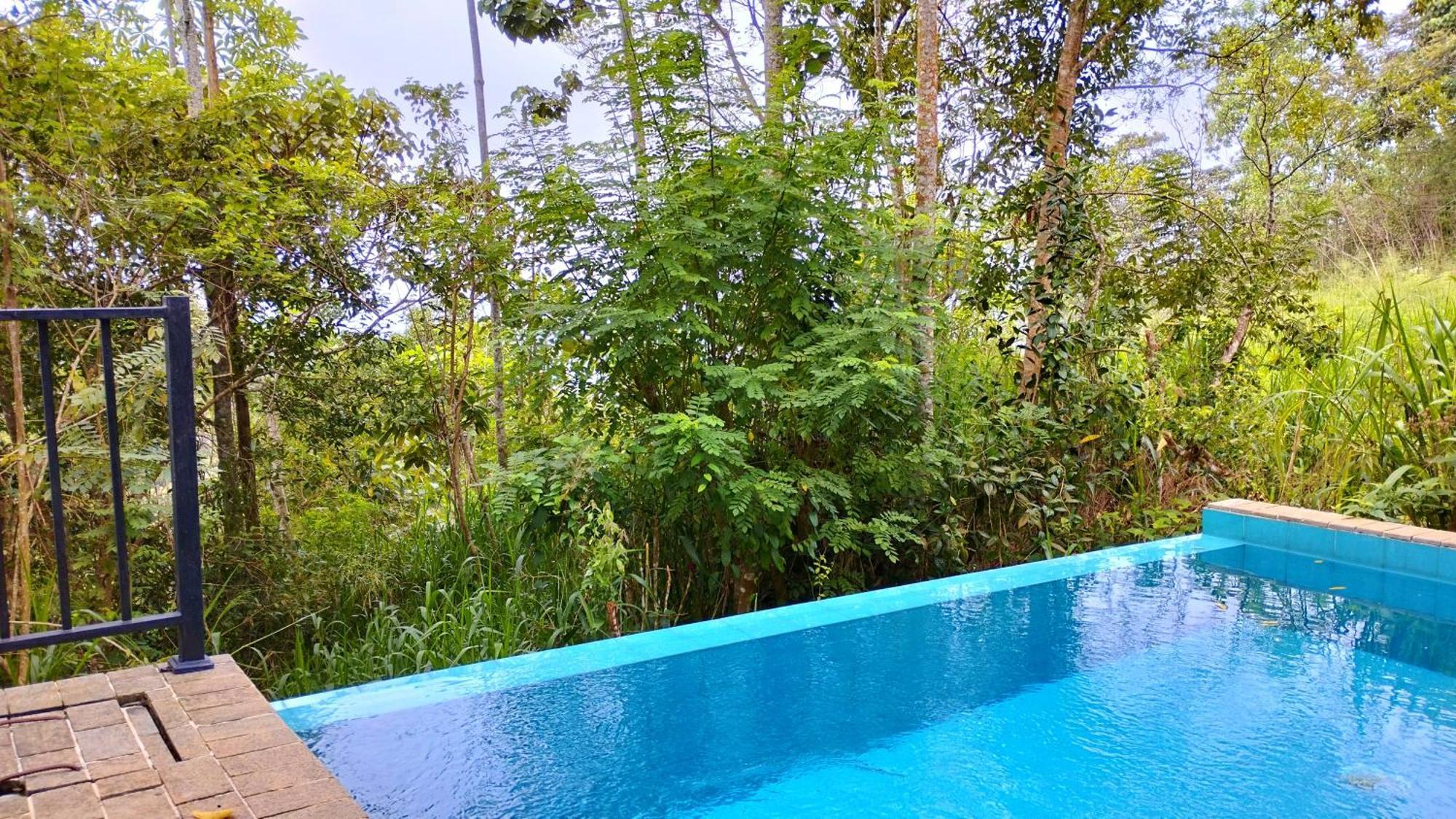 Celestial Hills - Villas & Suites By The Clarks Kandy Exterior photo